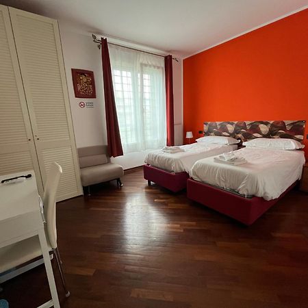 B&B Parco Nord ボローニャ エクステリア 写真